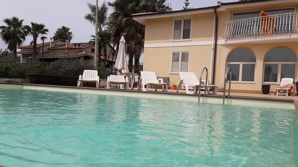 Isola Del Sole Apartment Syracuse 0*,  Italy